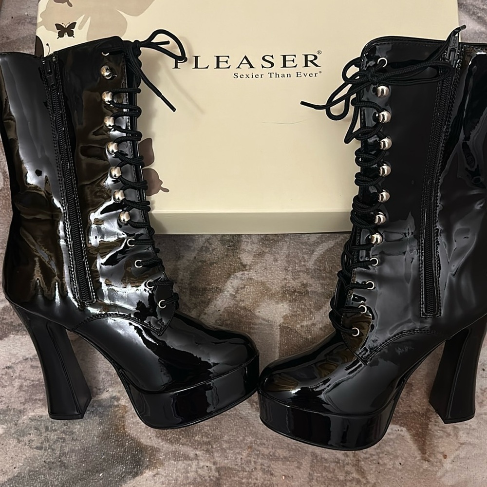 Pleaser Black Patent Leather Short GoGo Boots